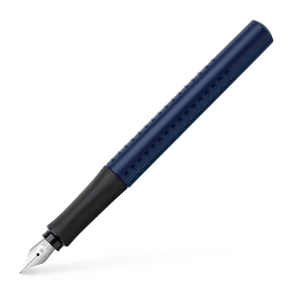 140804_3 pióro wieczne faber castell grip granatowe M.jpg