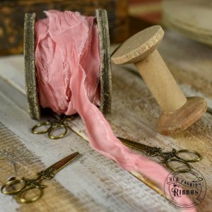 Wstążka Old Fashion Ribbon Róż Pudrowy 