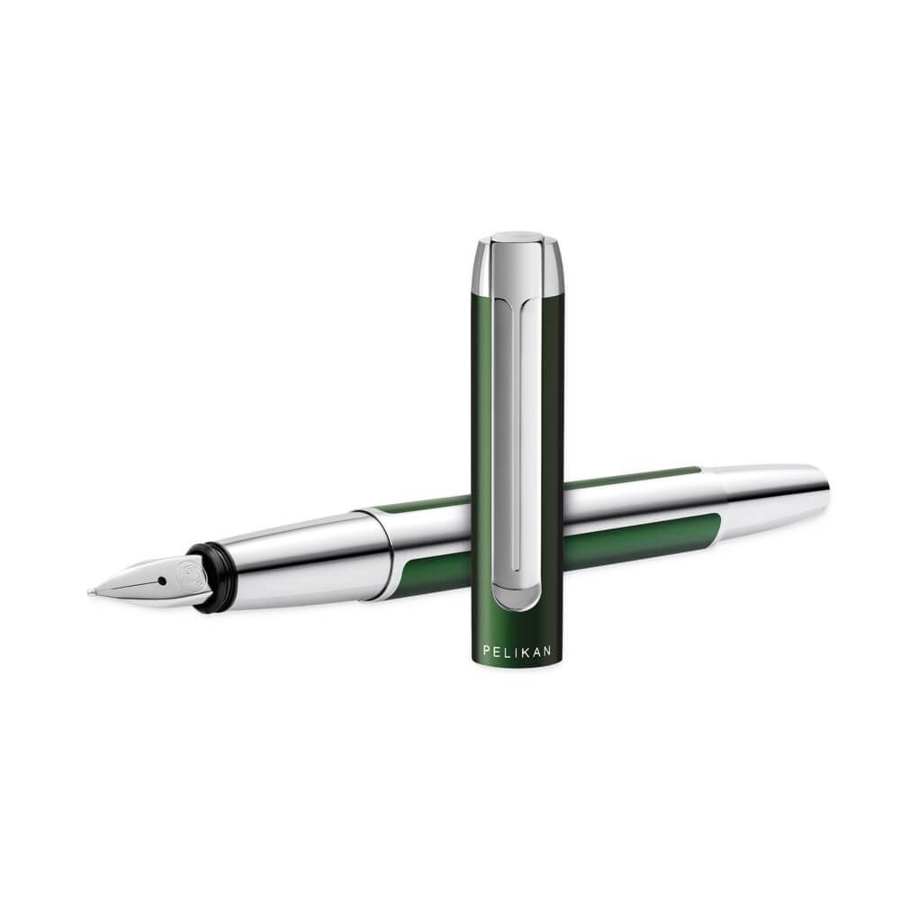 822848_2 Pióro Wieczne Pelikan Pura P40 Ciemnozielone F.jpg