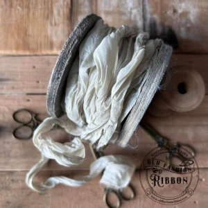 Wstążka Old Fashion Ribbon Antyczny Beż