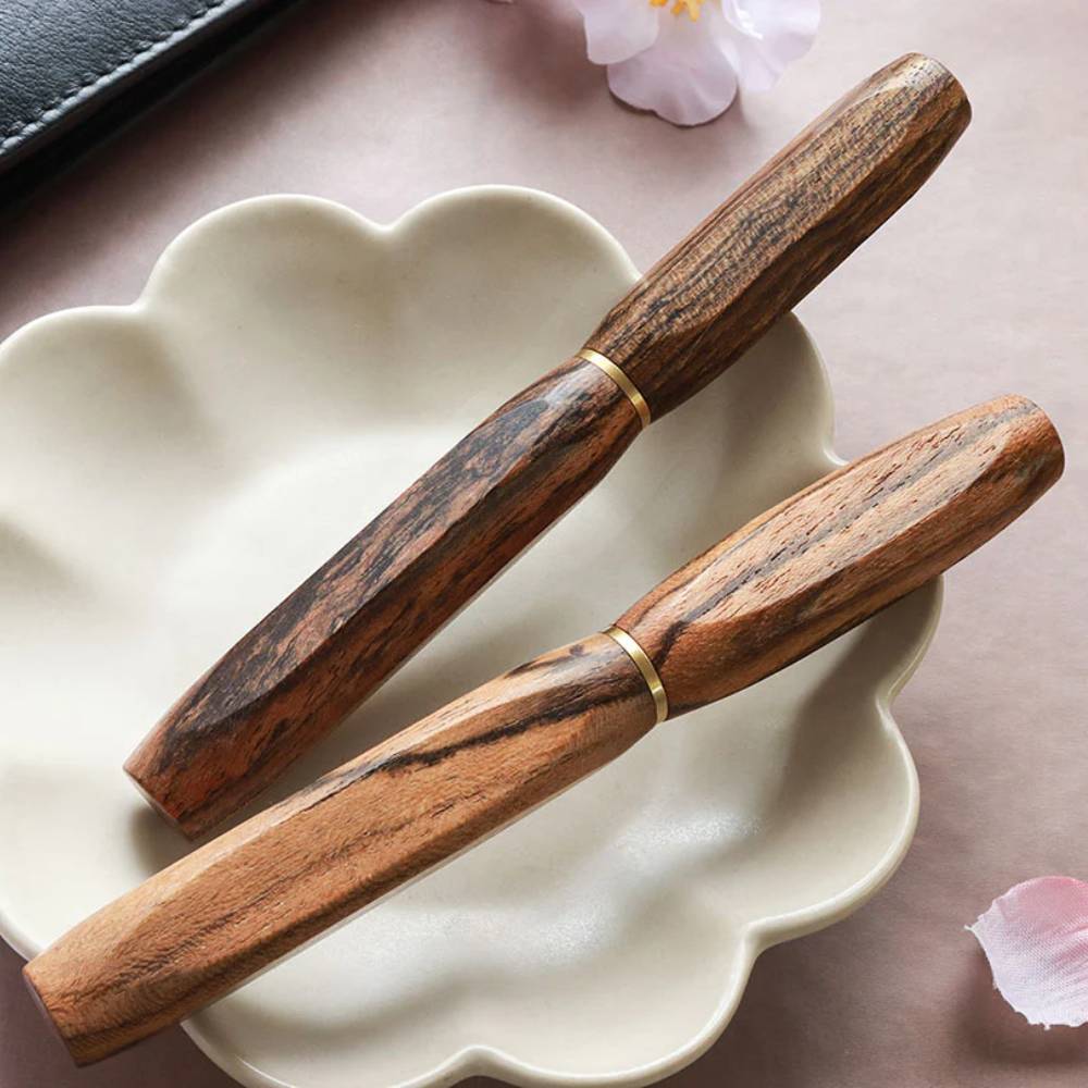 Pióro Wieczne Wancher Sekai Densho Tigerwood 1.jpg